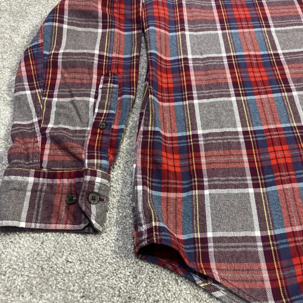 Banana Republic Luxe Flannel Shirt Mens Large Camden Fit Red Plaid Button Down